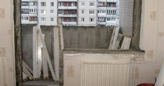 Демонтаж подоконного блока в Феодосии – услуги по доступным ценам от 1546 рублей