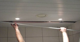 Демонтаж реечных потолков в Феодосии - цена за м2 от 464 рублей - Сварной-Фдс