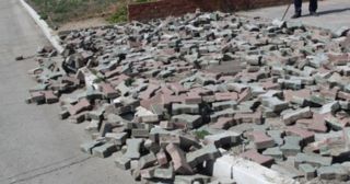 Демонтаж тротуарной плитки Феодосия, цена от 2937 руб.